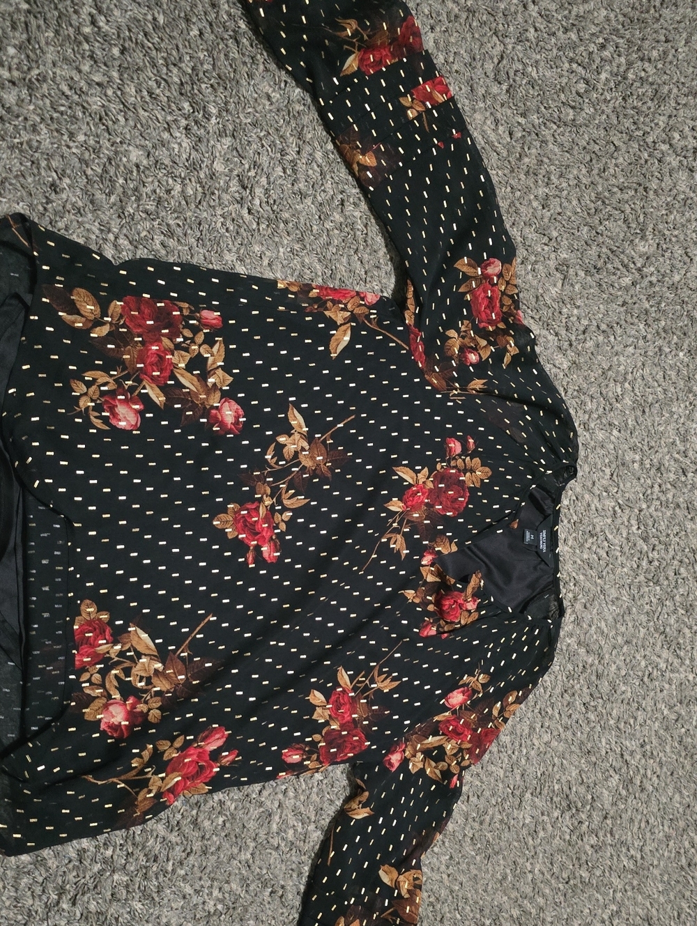 Floral Dot-Print Long Sleeve Blouse - Black with Red Roses